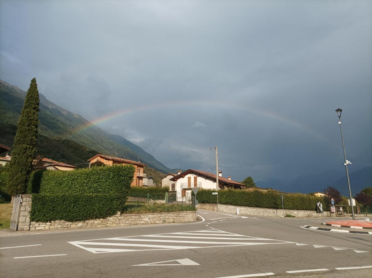 Lake And Mountains Valtellina Dubino Exterior foto